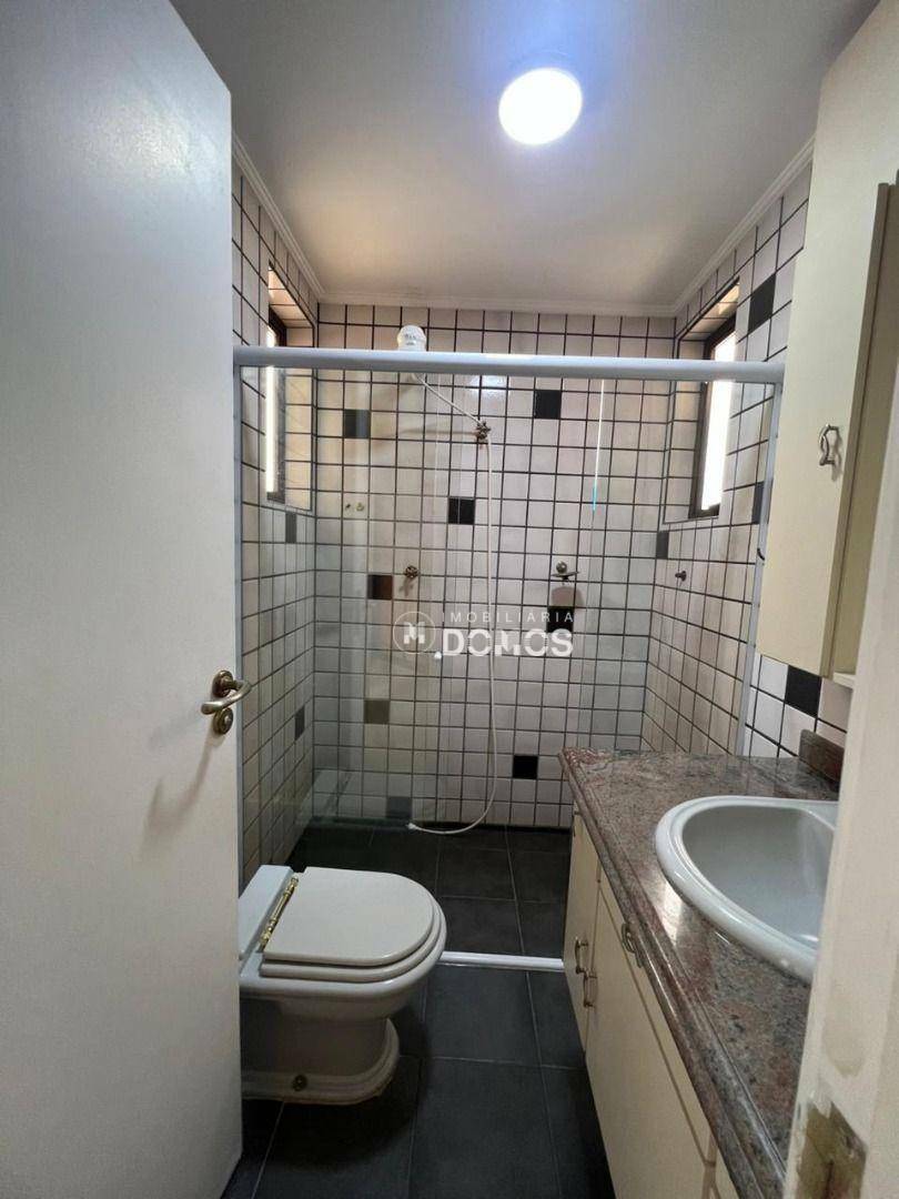 Apartamento para alugar com 4 quartos, 315m² - Foto 3