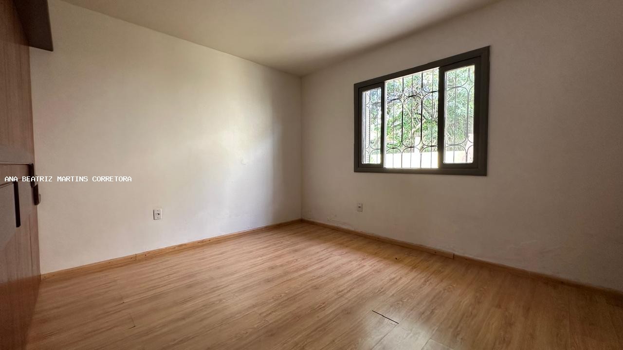 Casa para alugar com 2 quartos, 300m² - Foto 23