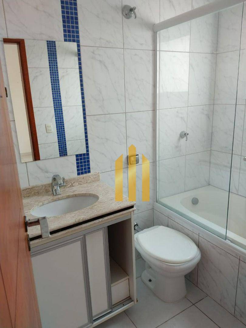 Sobrado à venda com 3 quartos, 274m² - Foto 19