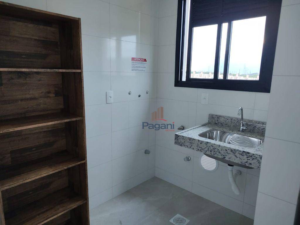 Apartamento à venda com 2 quartos, 70m² - Foto 10