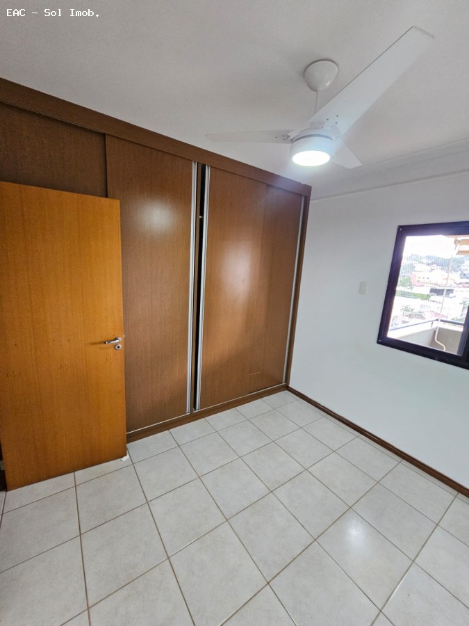 Apartamento para alugar com 3 quartos, 106m² - Foto 24