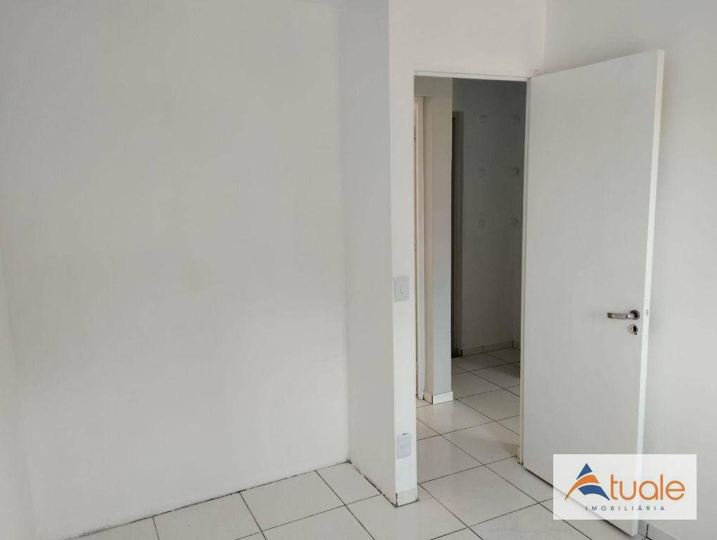 Apartamento para alugar com 2 quartos, 57m² - Foto 11