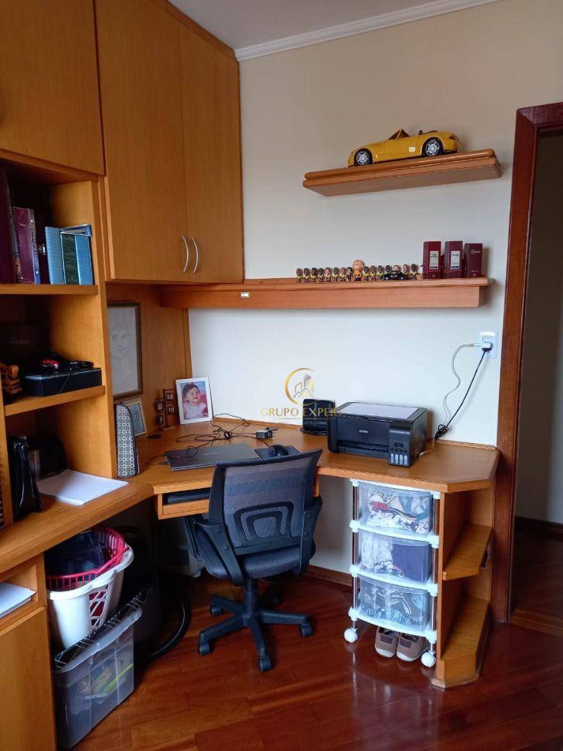 Apartamento à venda com 3 quartos, 107m² - Foto 29