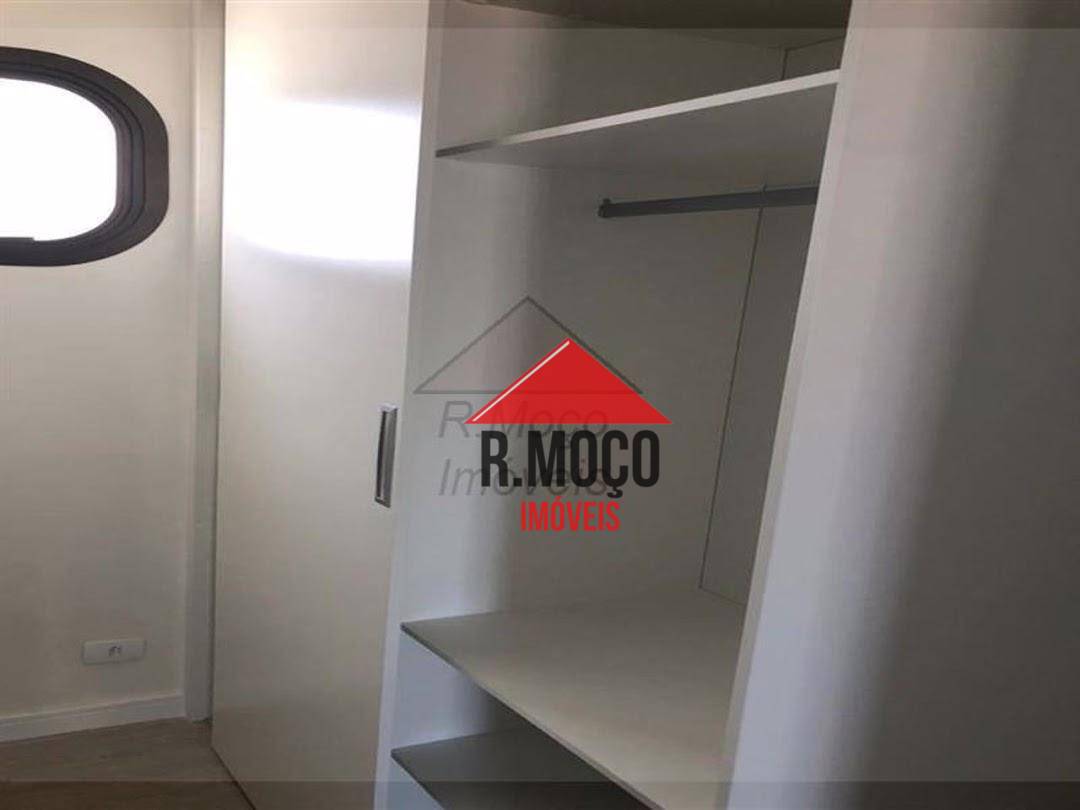 Apartamento à venda com 3 quartos, 209m² - Foto 17