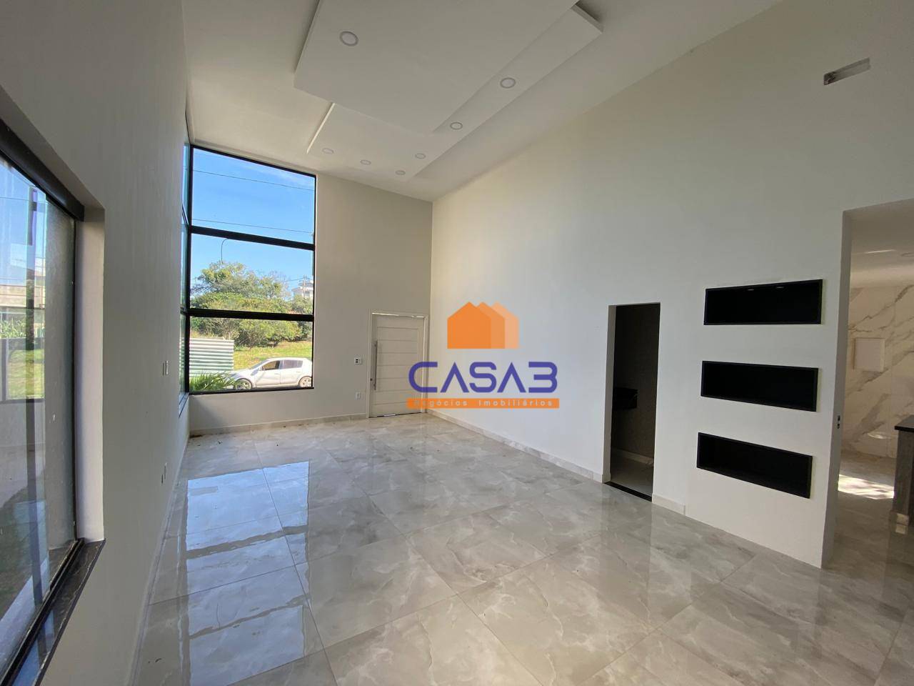 Casa à venda com 3 quartos, 202m² - Foto 4