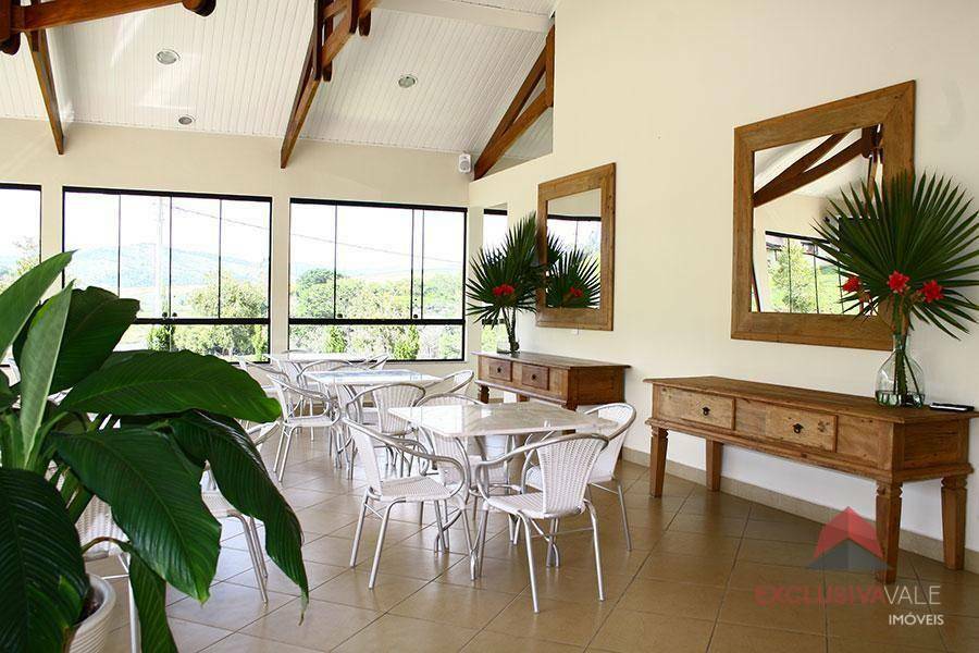 Casa de Condomínio à venda com 4 quartos, 338m² - Foto 63