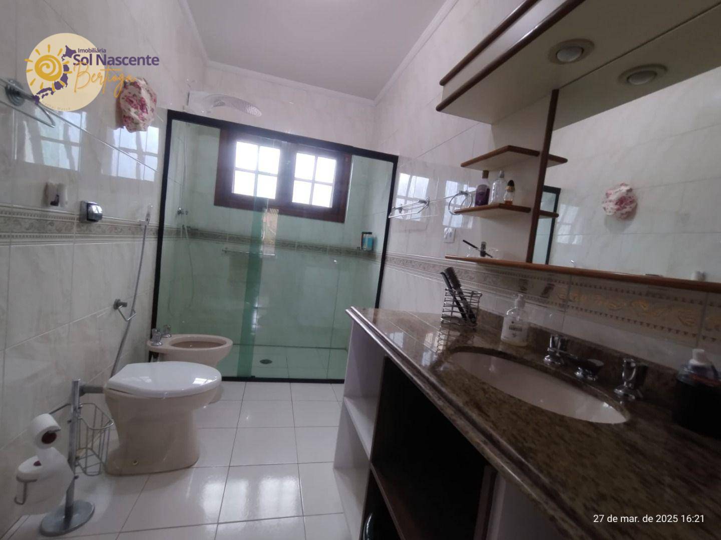 Casa de Condomínio à venda com 4 quartos, 230m² - Foto 12