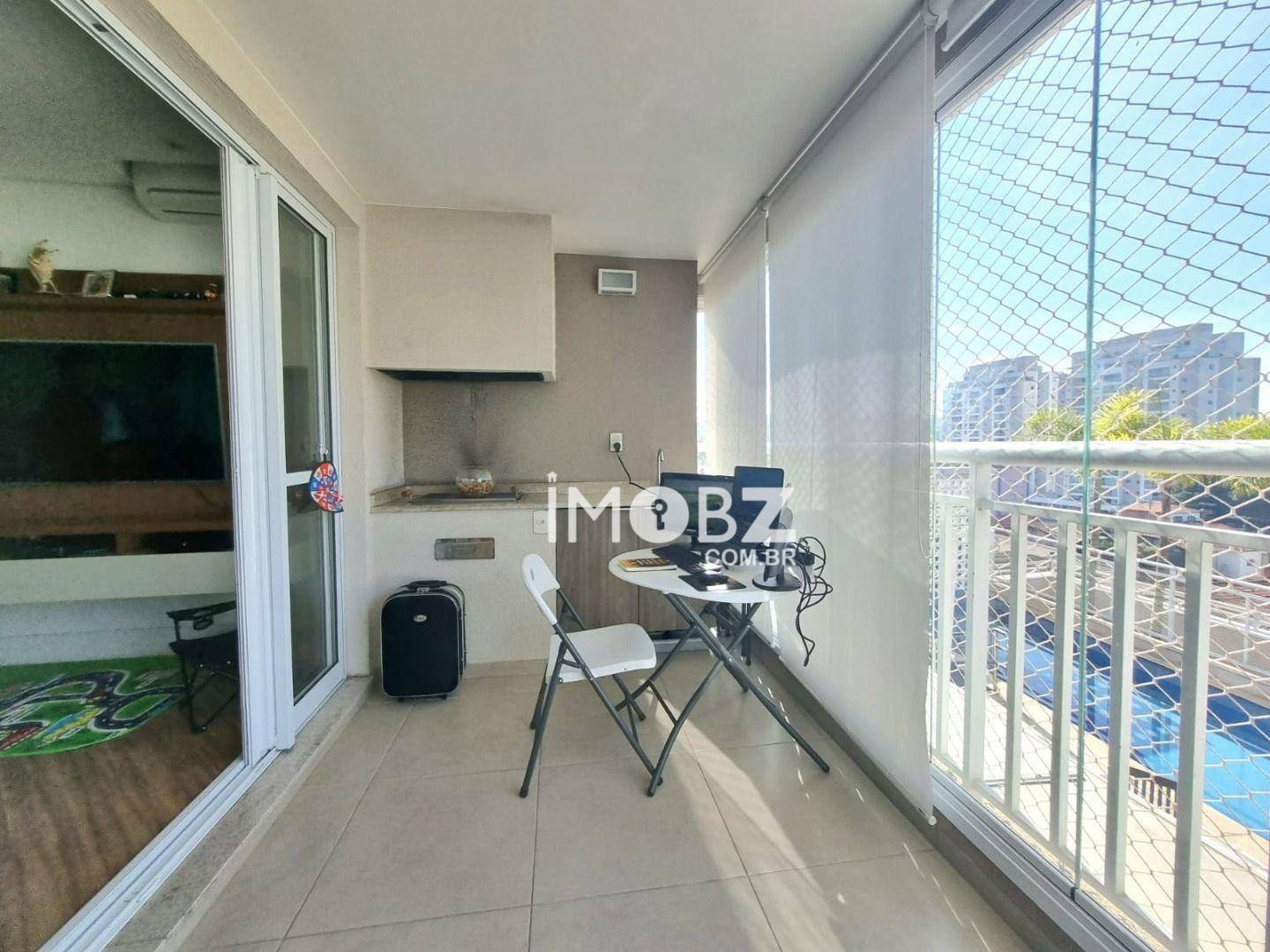 Apartamento à venda com 2 quartos, 77m² - Foto 4