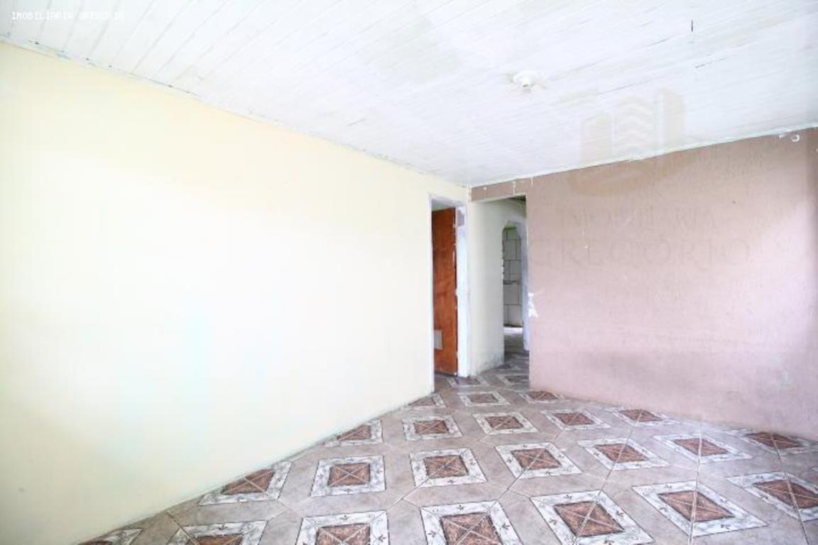 Casa para alugar com 2 quartos, 200m² - Foto 8