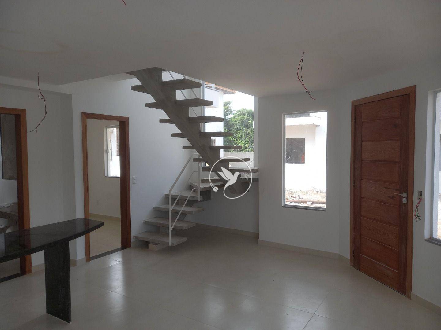 Casa de Condomínio à venda com 3 quartos, 100m² - Foto 4