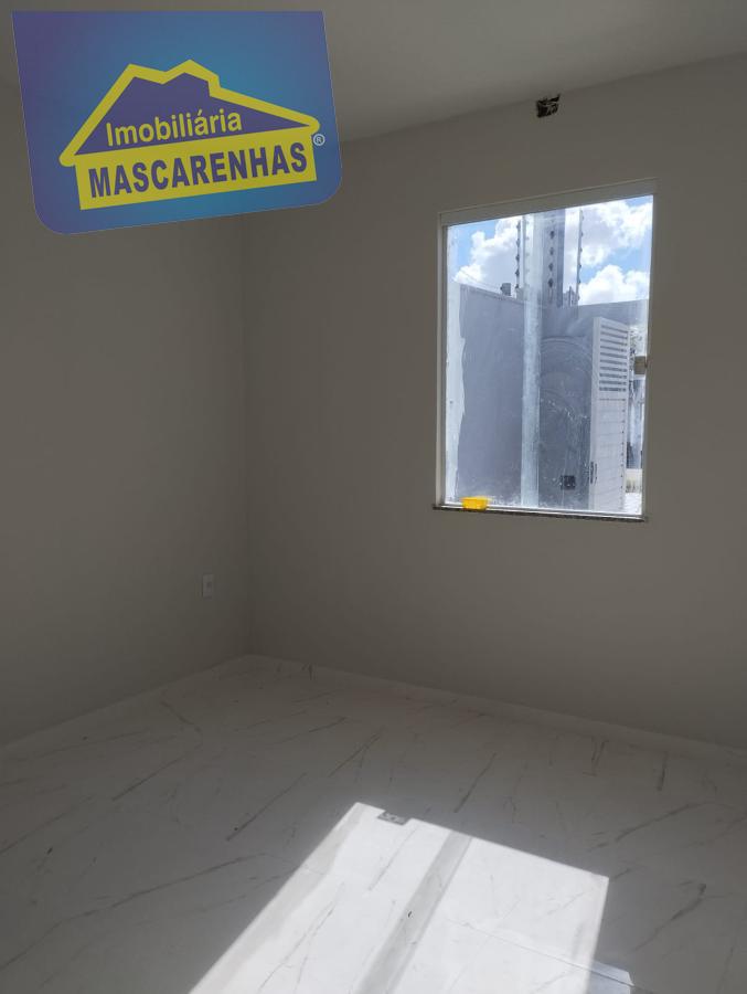 Casa à venda com 3 quartos, 87m² - Foto 9