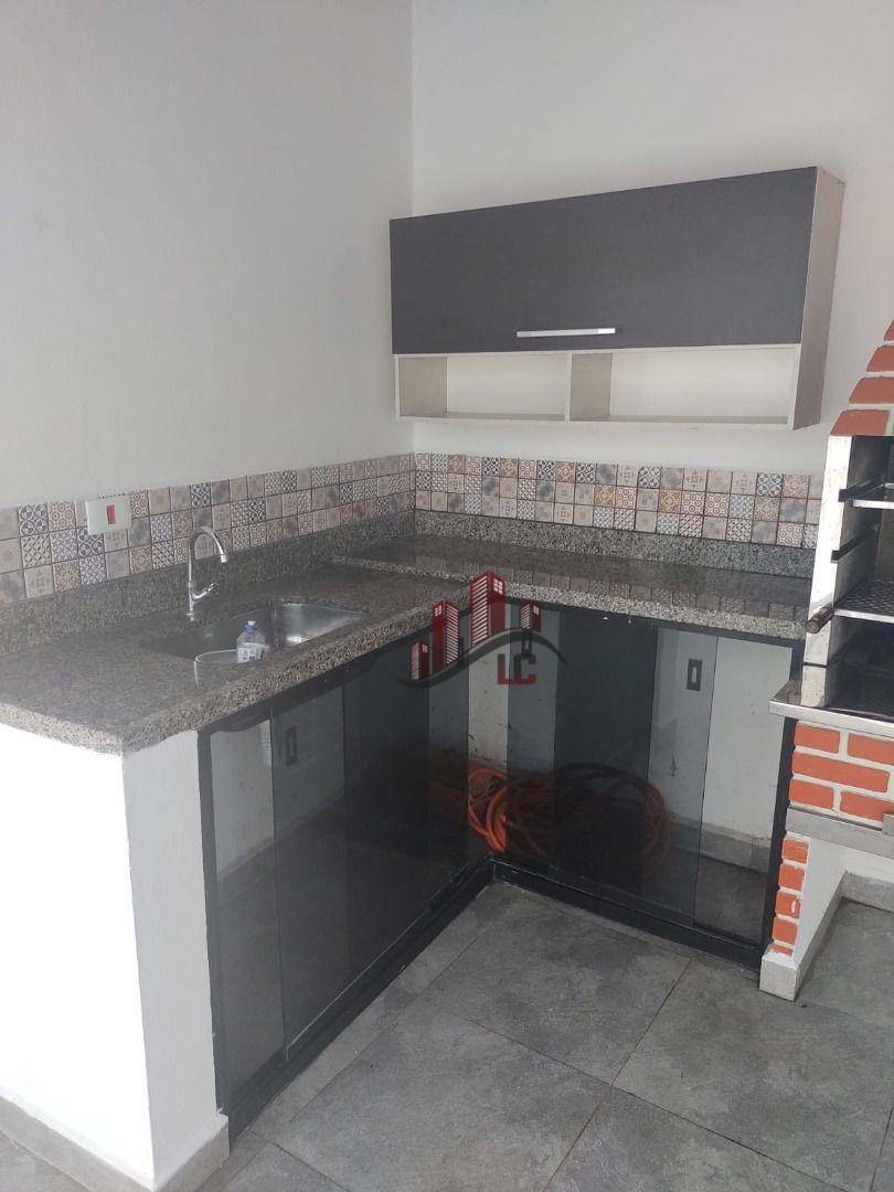 Casa à venda com 2 quartos, 130m² - Foto 13