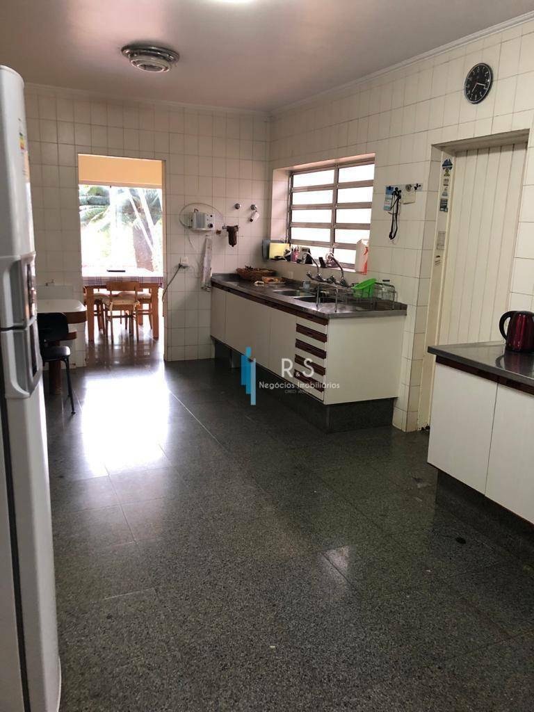 Chácara à venda com 4 quartos, 880m² - Foto 10