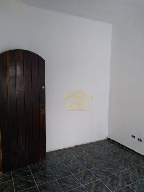 Sobrado à venda com 3 quartos, 226m² - Foto 8