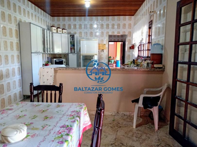 Chácara à venda com 2 quartos, 2700m² - Foto 8
