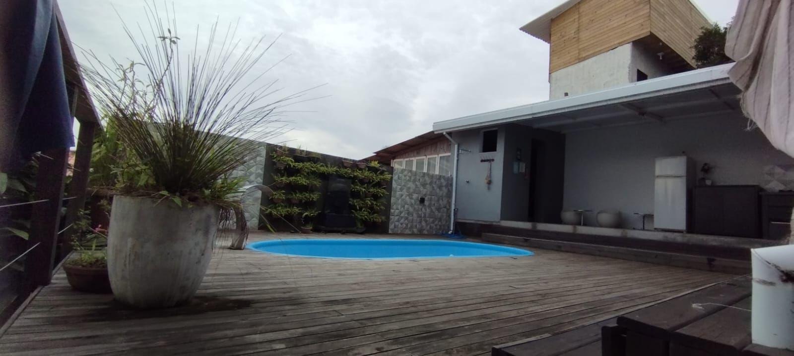 Casa para alugar com 3 quartos, 270m² - Foto 17