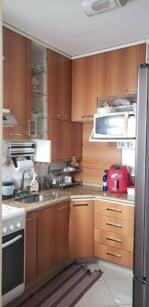 Apartamento à venda com 2 quartos, 60m² - Foto 6