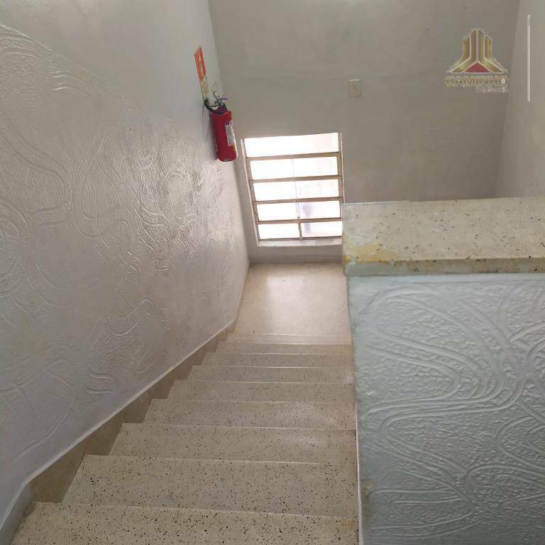 Apartamento à venda com 2 quartos, 68m² - Foto 24