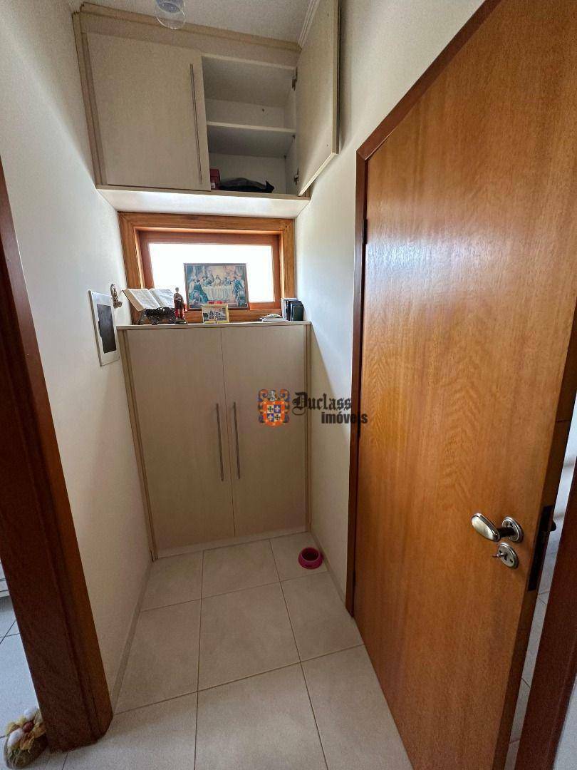 Sobrado à venda com 4 quartos, 330m² - Foto 54