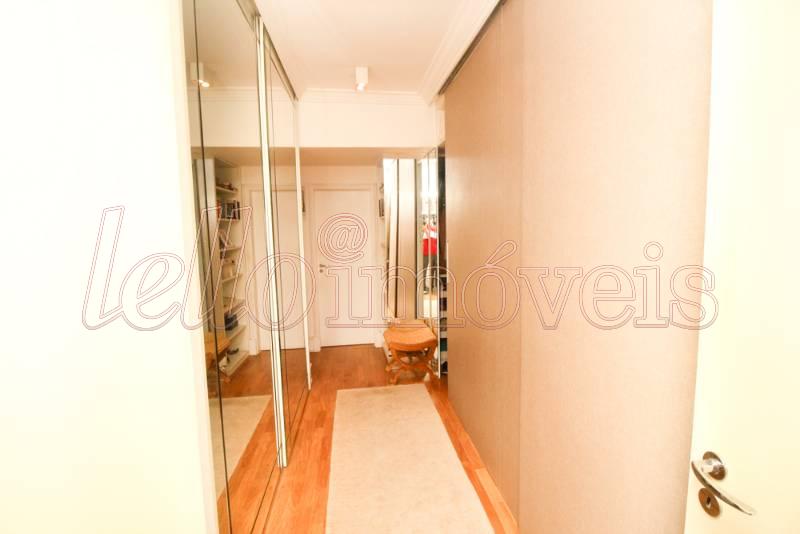 Apartamento à venda com 4 quartos, 330m² - Foto 15