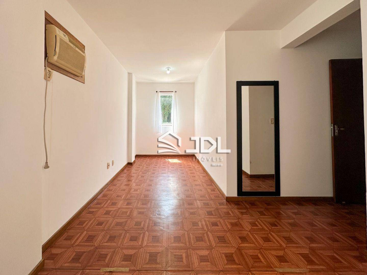 Apartamento à venda com 3 quartos, 110m² - Foto 17