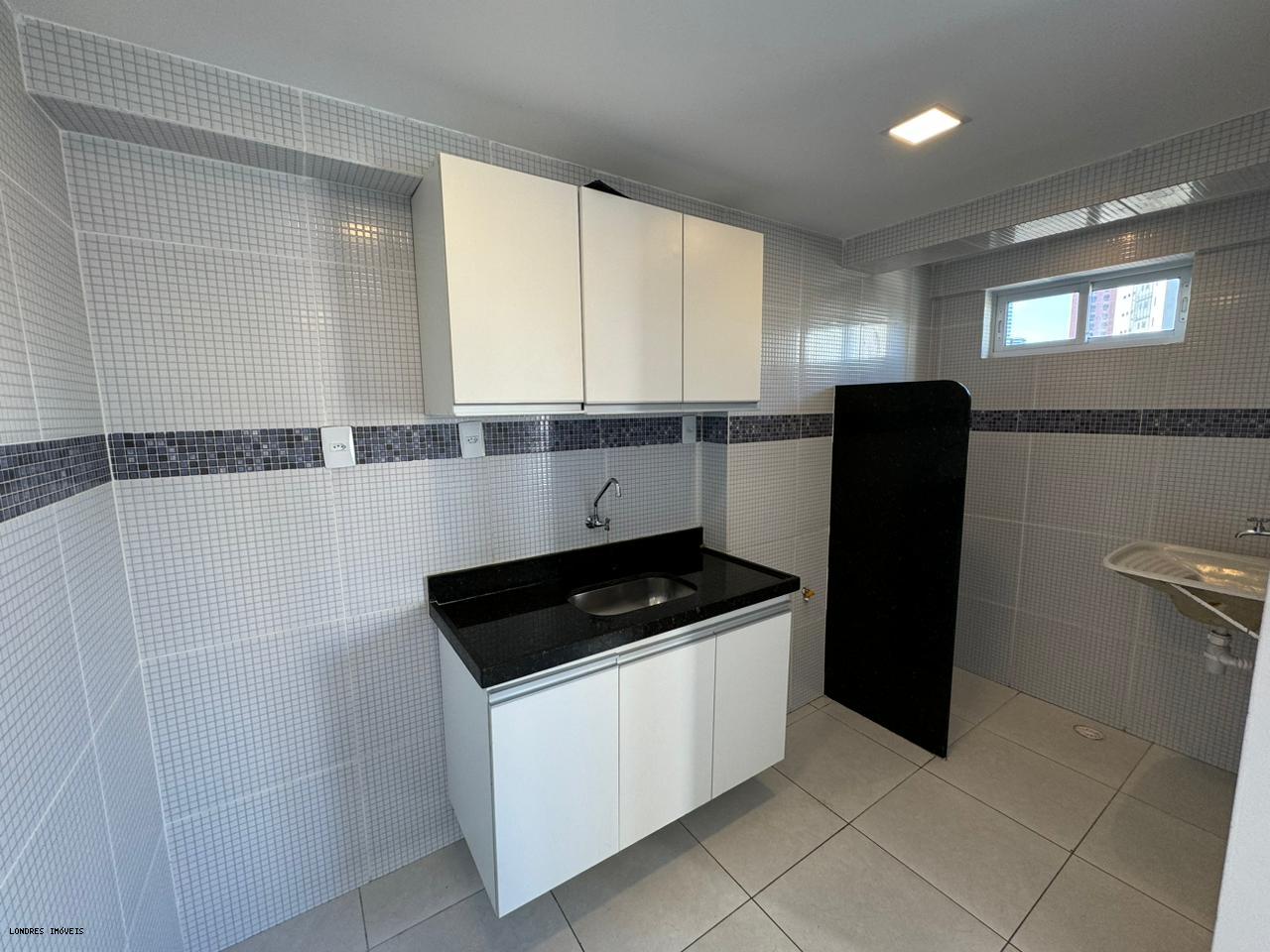 Apartamento à venda com 2 quartos, 58m² - Foto 4