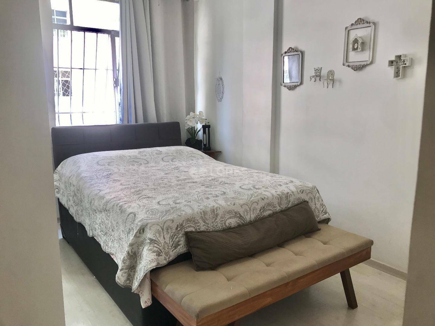 Apartamento à venda com 3 quartos, 80m² - Foto 3