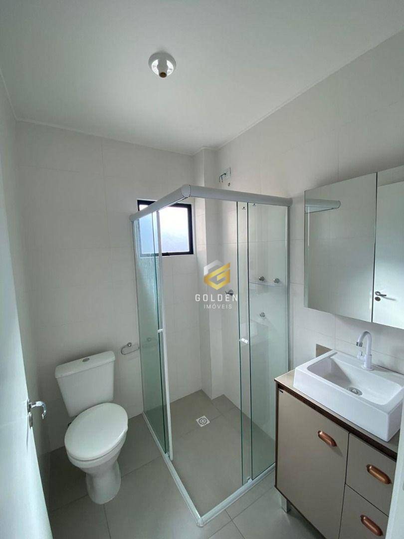 Apartamento à venda com 2 quartos, 65m² - Foto 11