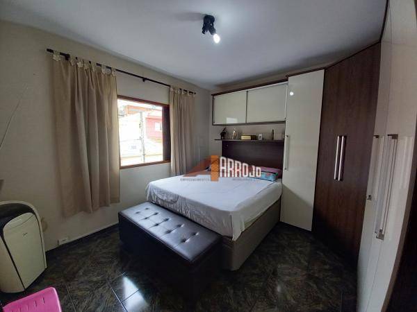 Sobrado à venda com 2 quartos, 130m² - Foto 18