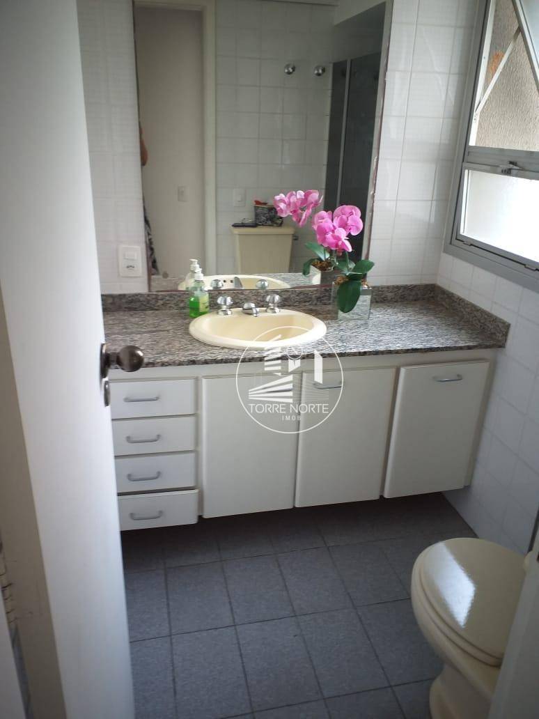 Apartamento à venda com 2 quartos, 80m² - Foto 12