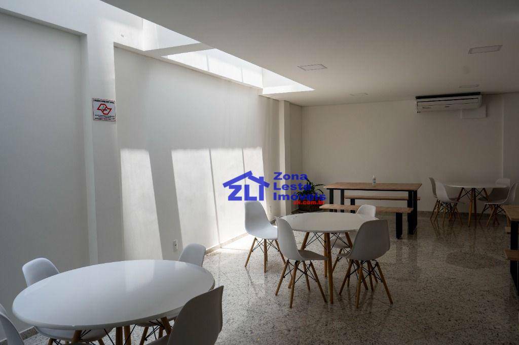 Apartamento à venda com 2 quartos, 70m² - Foto 29