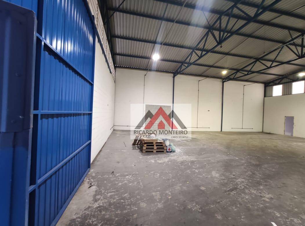 Depósito-Galpão-Armazém para alugar, 420m² - Foto 4