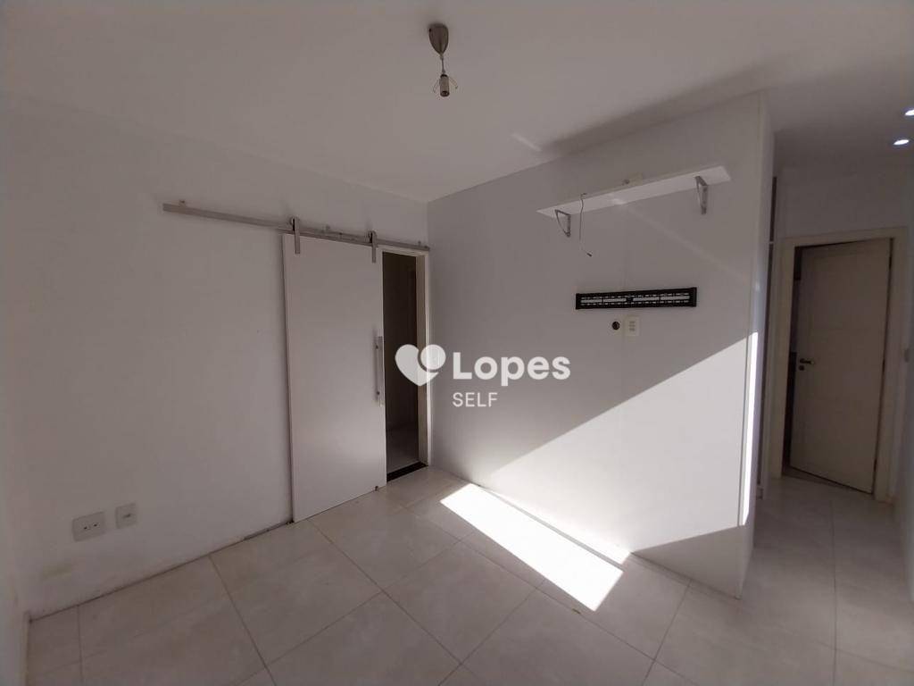 Casa à venda com 3 quartos, 164m² - Foto 10