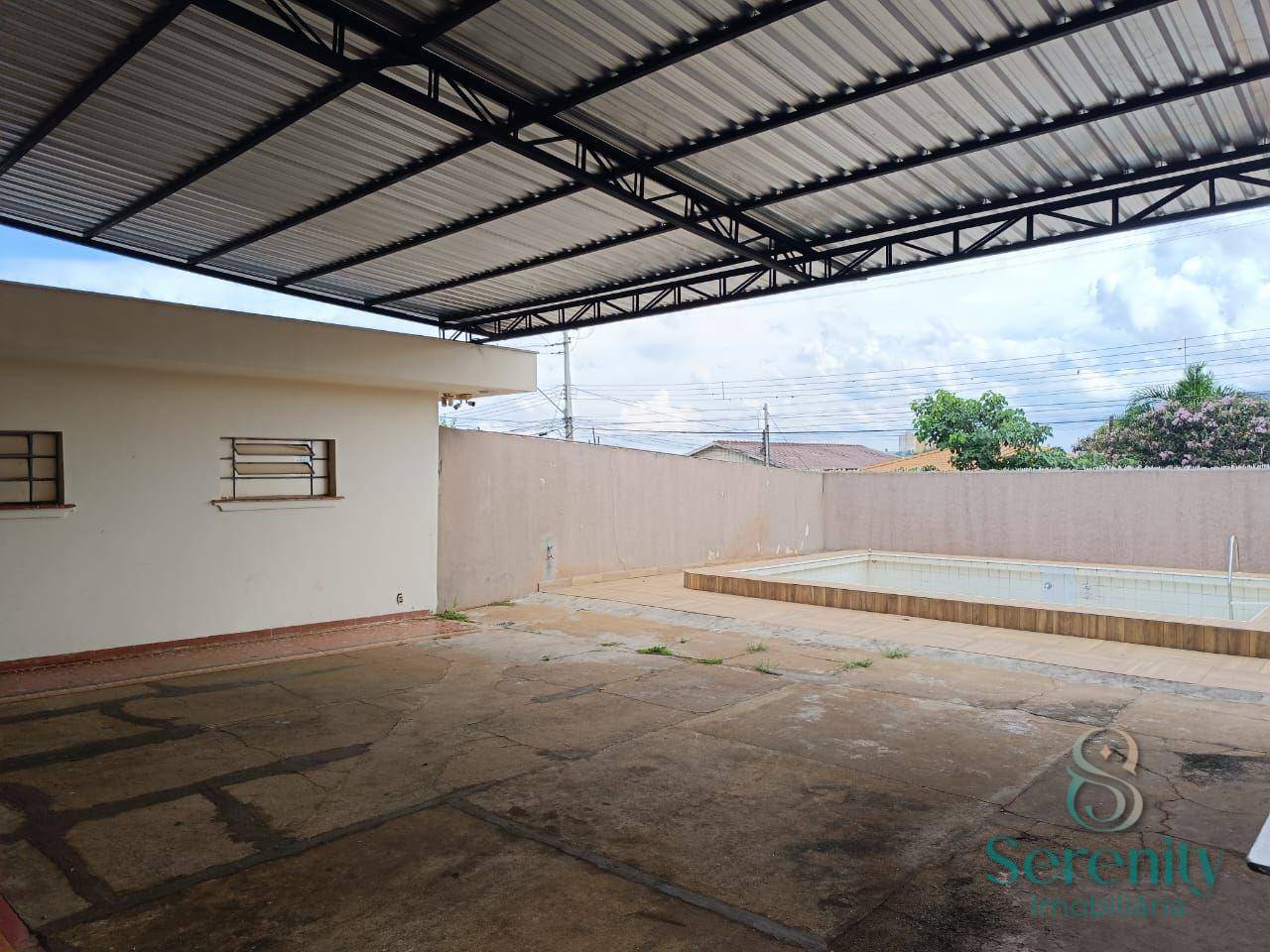 Casa para alugar com 8 quartos, 500m² - Foto 35