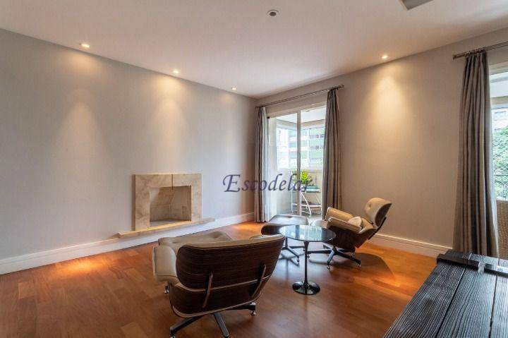 Apartamento à venda com 4 quartos, 252m² - Foto 10