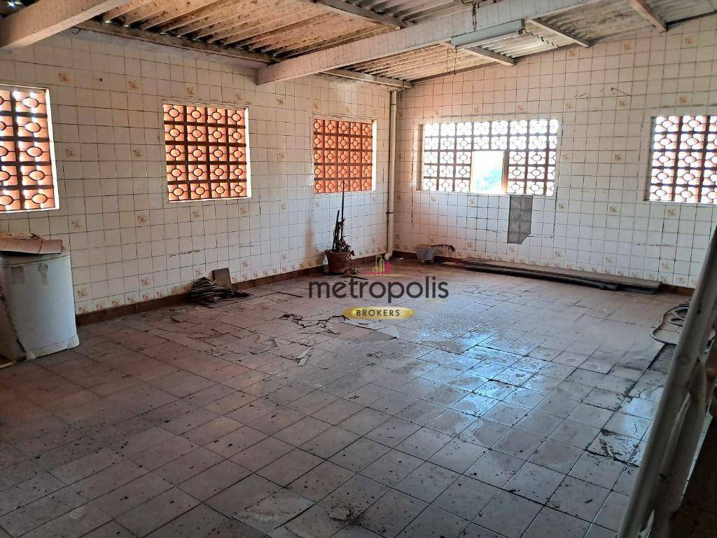 Sobrado à venda com 3 quartos, 300m² - Foto 29