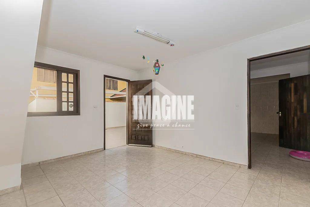 Sobrado à venda com 3 quartos, 458m² - Foto 2