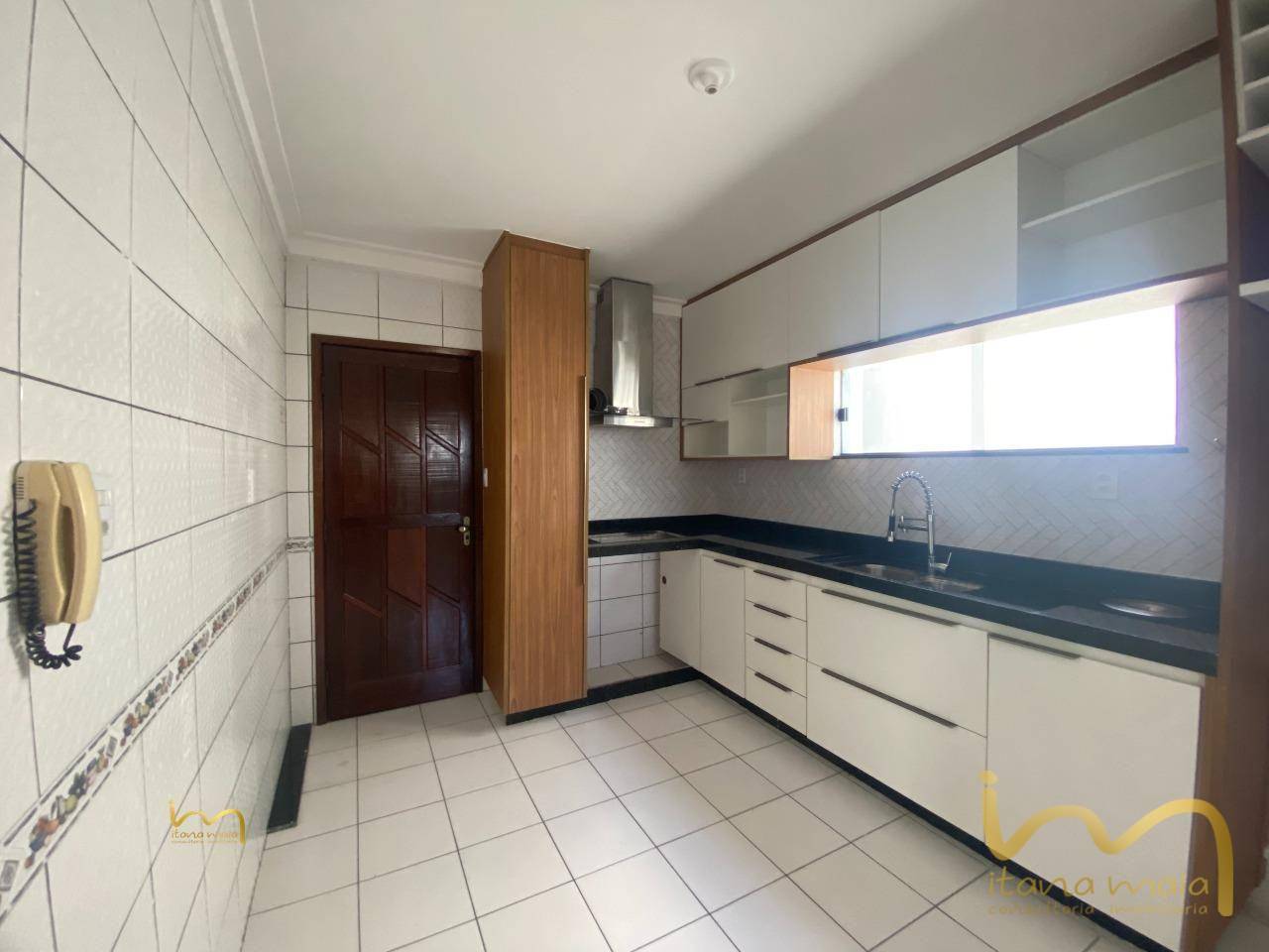 Apartamento à venda e aluguel com 2 quartos, 93m² - Foto 4