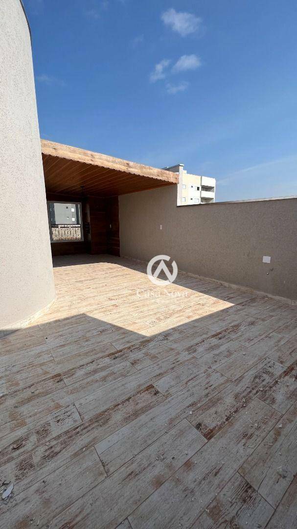 Cobertura à venda com 3 quartos, 128m² - Foto 4