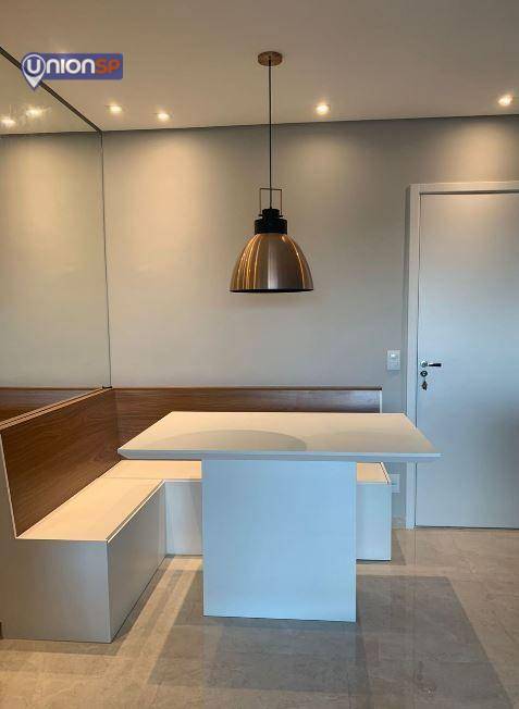Apartamento à venda com 2 quartos, 64m² - Foto 2