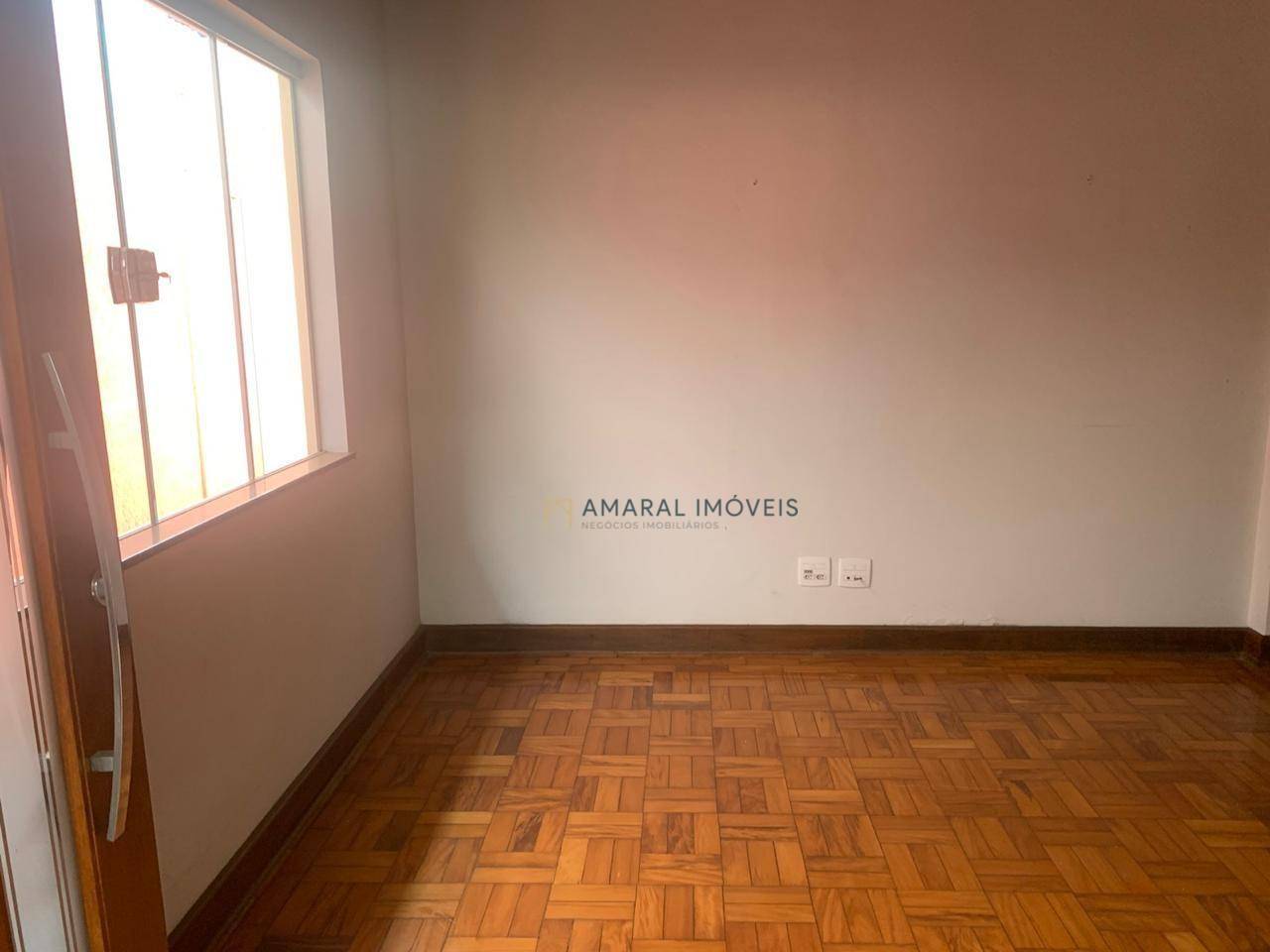 Casa à venda e aluguel com 4 quartos, 200m² - Foto 16