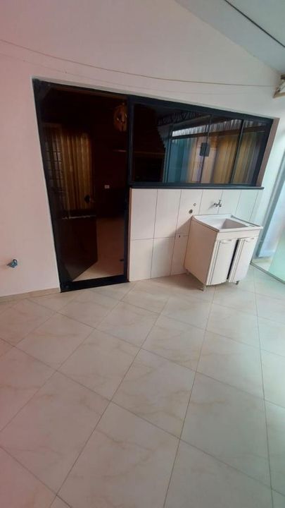 Sobrado à venda com 3 quartos, 200m² - Foto 22