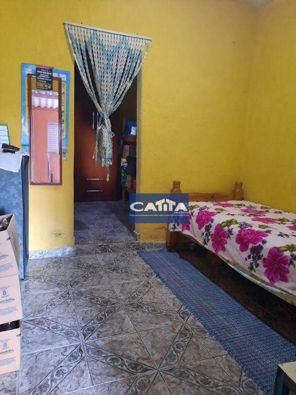 Casa à venda com 3 quartos, 80m² - Foto 1