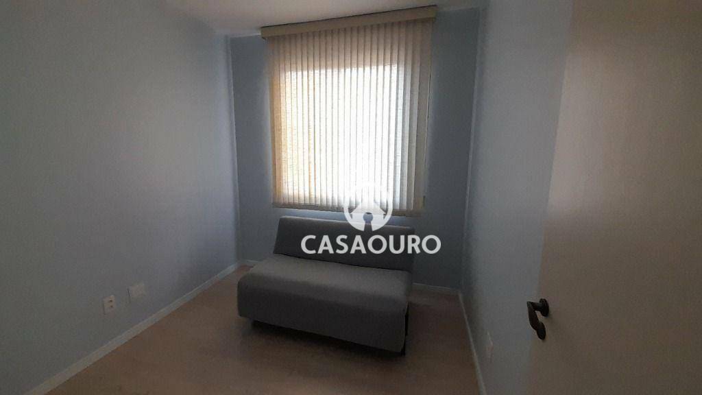 Apartamento à venda com 3 quartos, 80m² - Foto 4