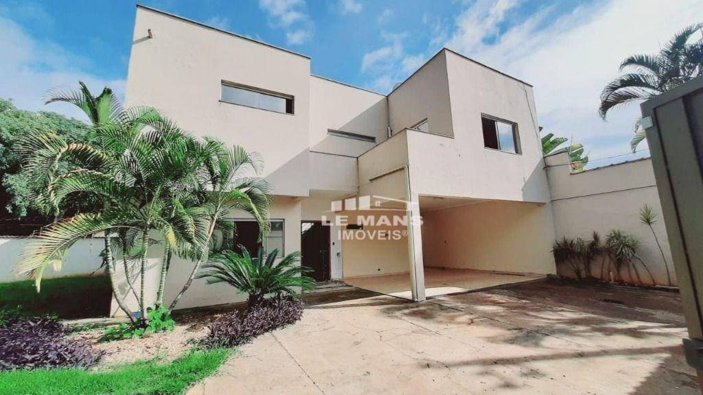 Casa, 4 quartos, 380 m² - Foto 1