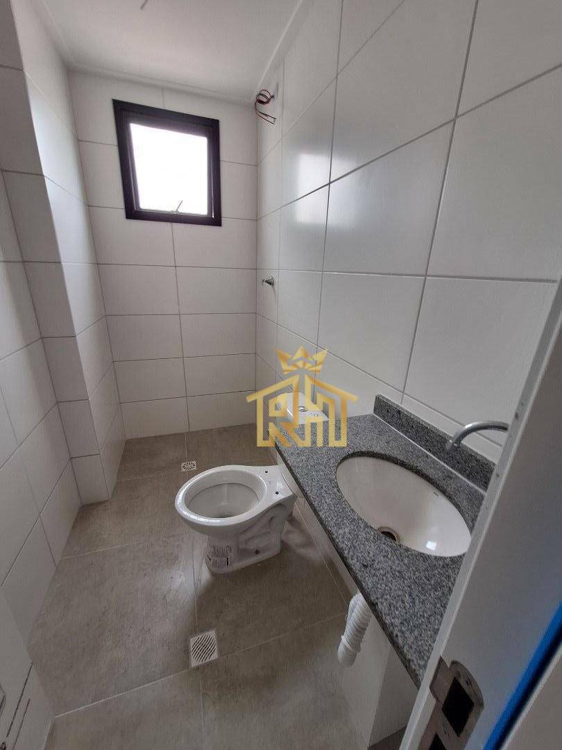 Apartamento à venda com 2 quartos, 82m² - Foto 17