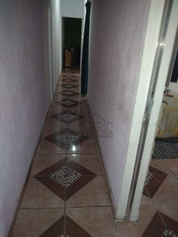 Casa à venda com 1 quarto, 150m² - Foto 5