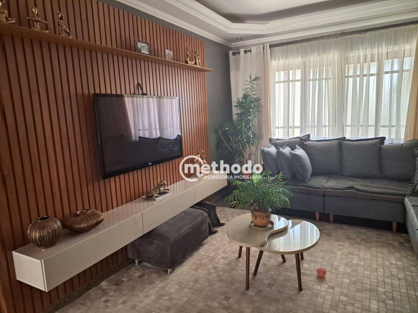 Casa à venda com 4 quartos, 330m² - Foto 59