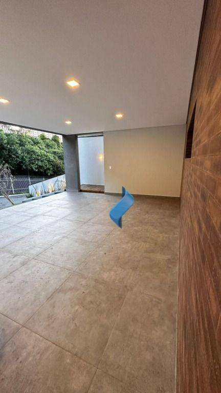 Casa de Condomínio à venda com 3 quartos, 243m² - Foto 21