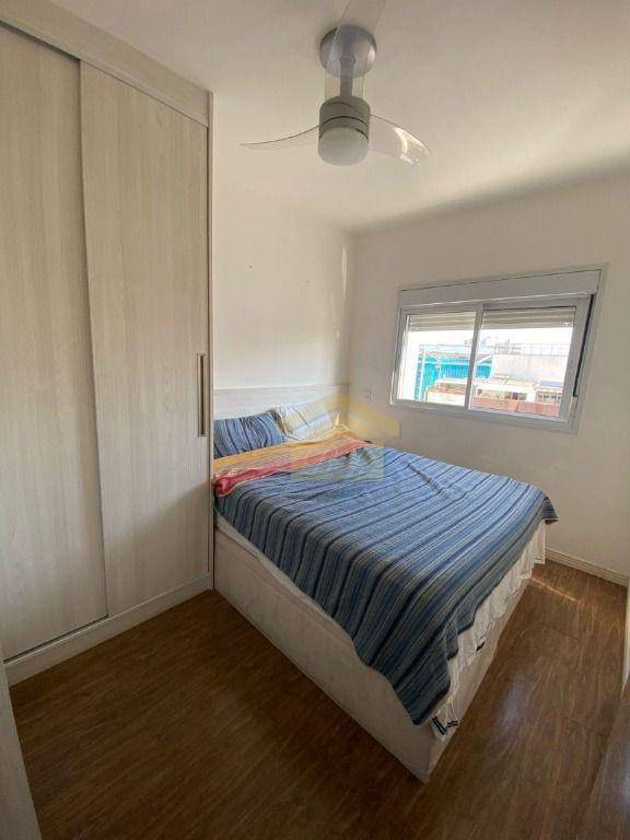 Apartamento à venda com 2 quartos, 70m² - Foto 9